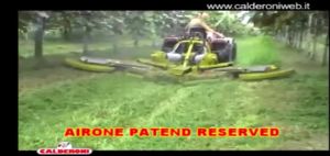 Calderoni Airone nagy munkaszélességű sor és soralj kasza önterülő talajkövető rendszerrel 