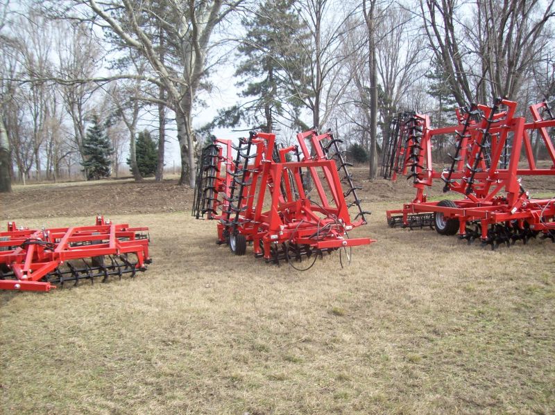 SA-3,6-2H 3 soros vontatott ásóborona 2 sor törőhengerrel