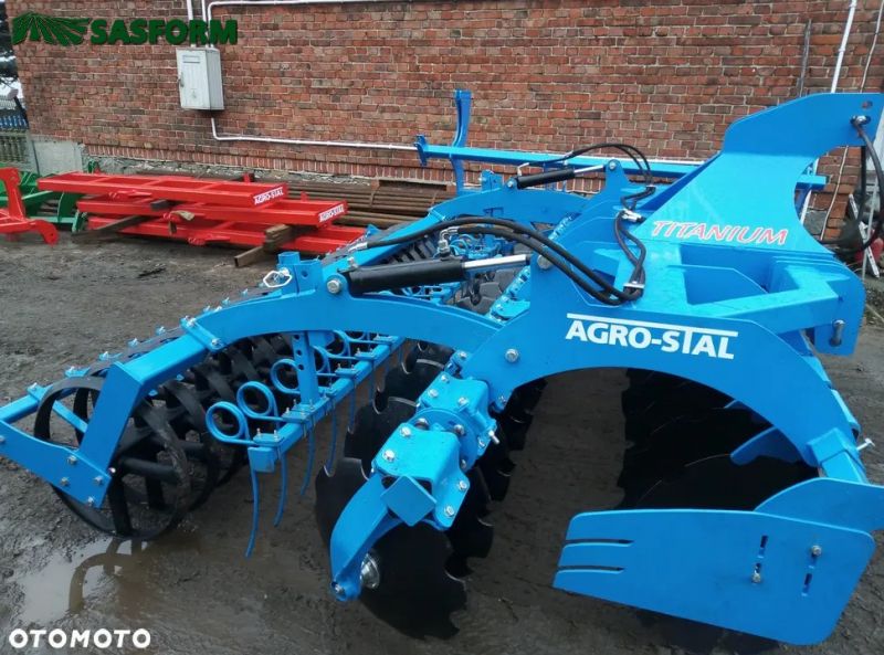 Agro-Stal rövidtárcsa hidraulikus elmunkálóhenger előfeszítéssel