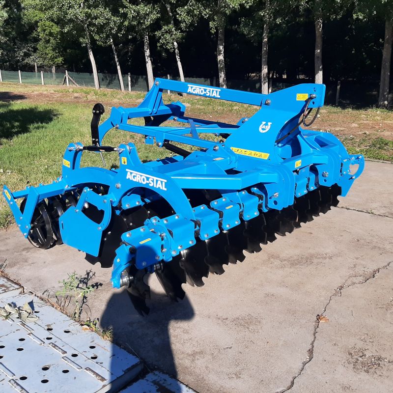 AGRO-STAL AT rövidtárcsa vetőgép függesztővel